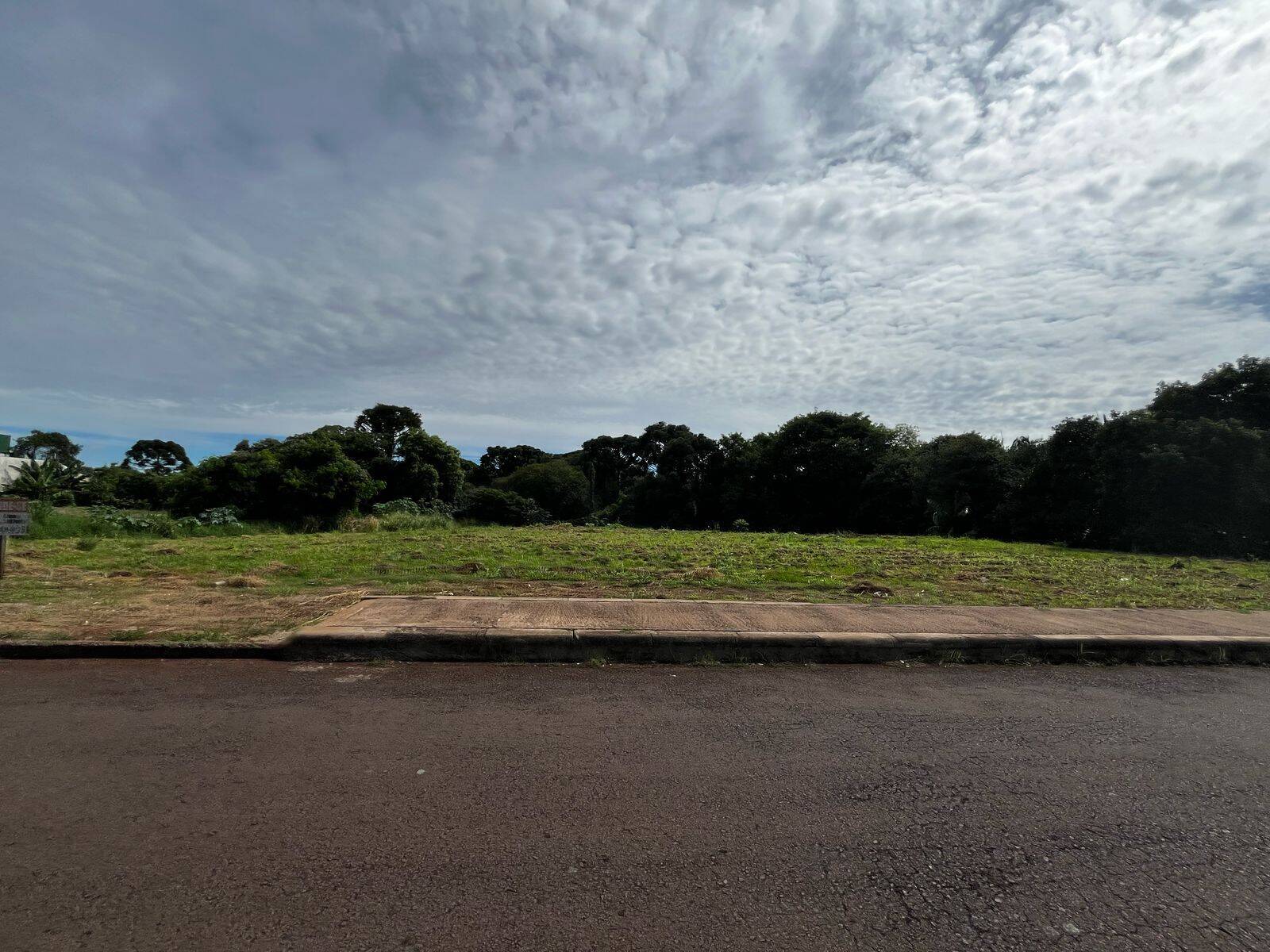 #707 - Terreno para Venda em Cascavel - PR
