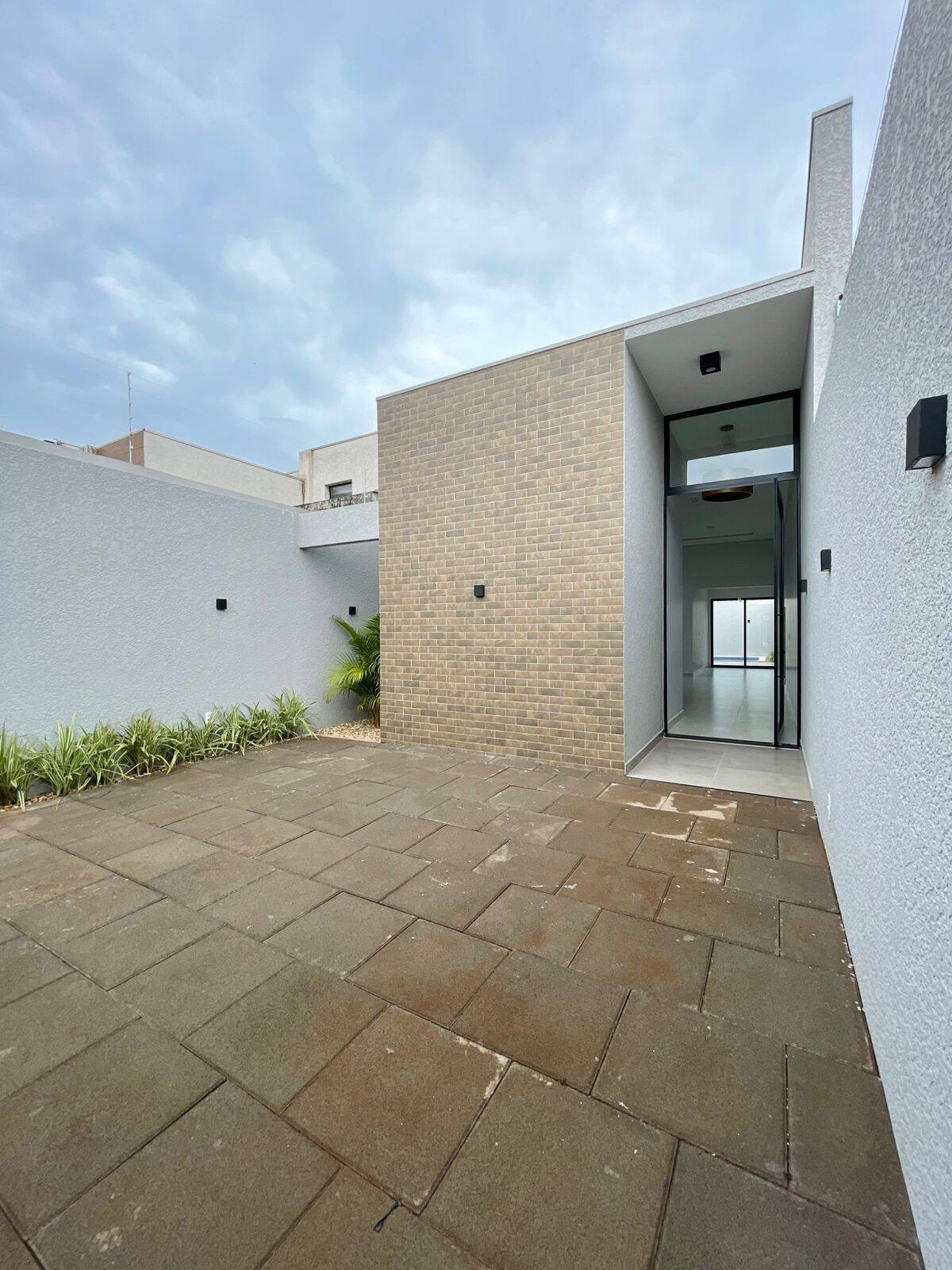 #832 - Casa para Venda em Cascavel - PR