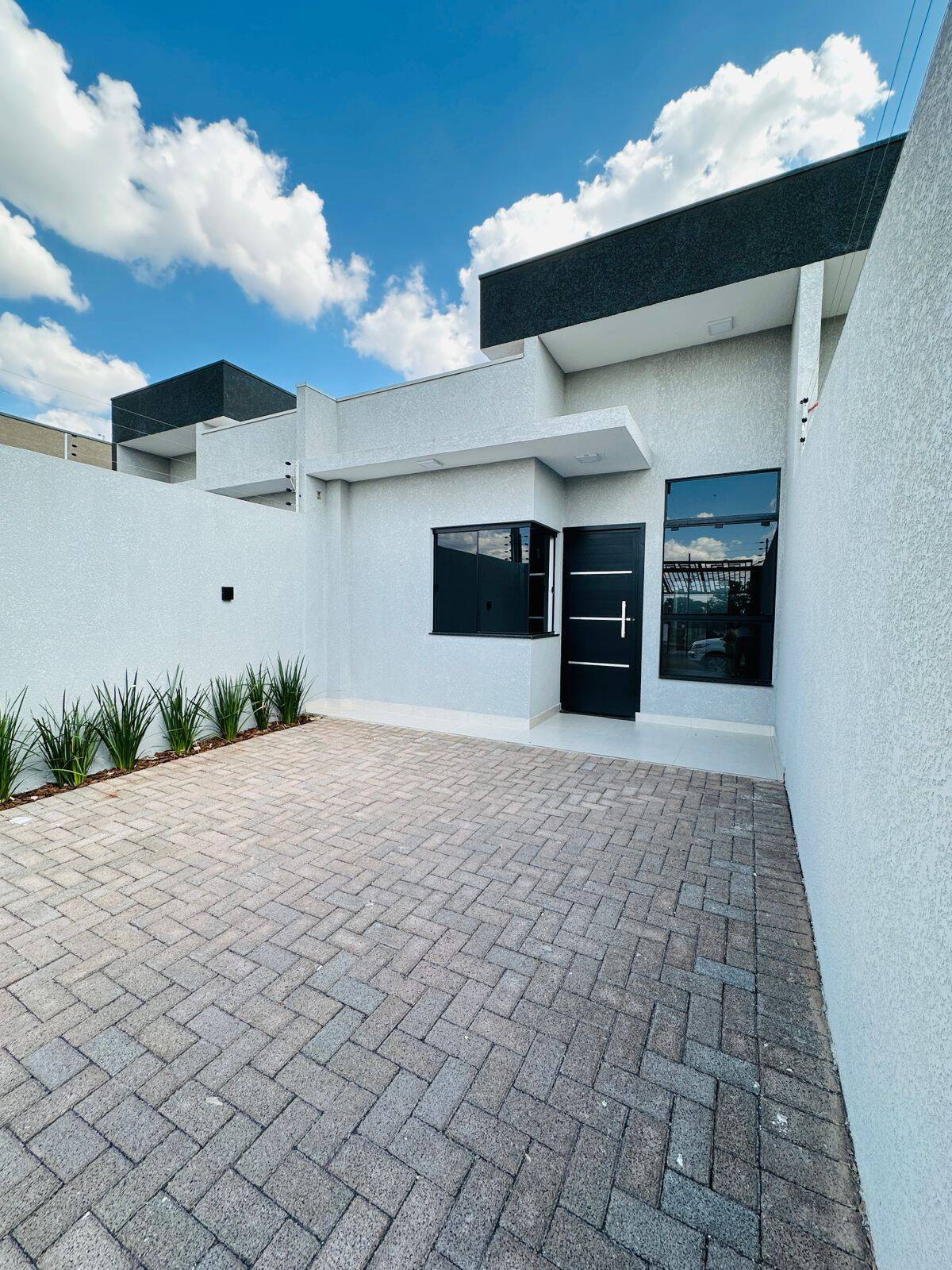 #864 - Casa para Venda em Cascavel - PR