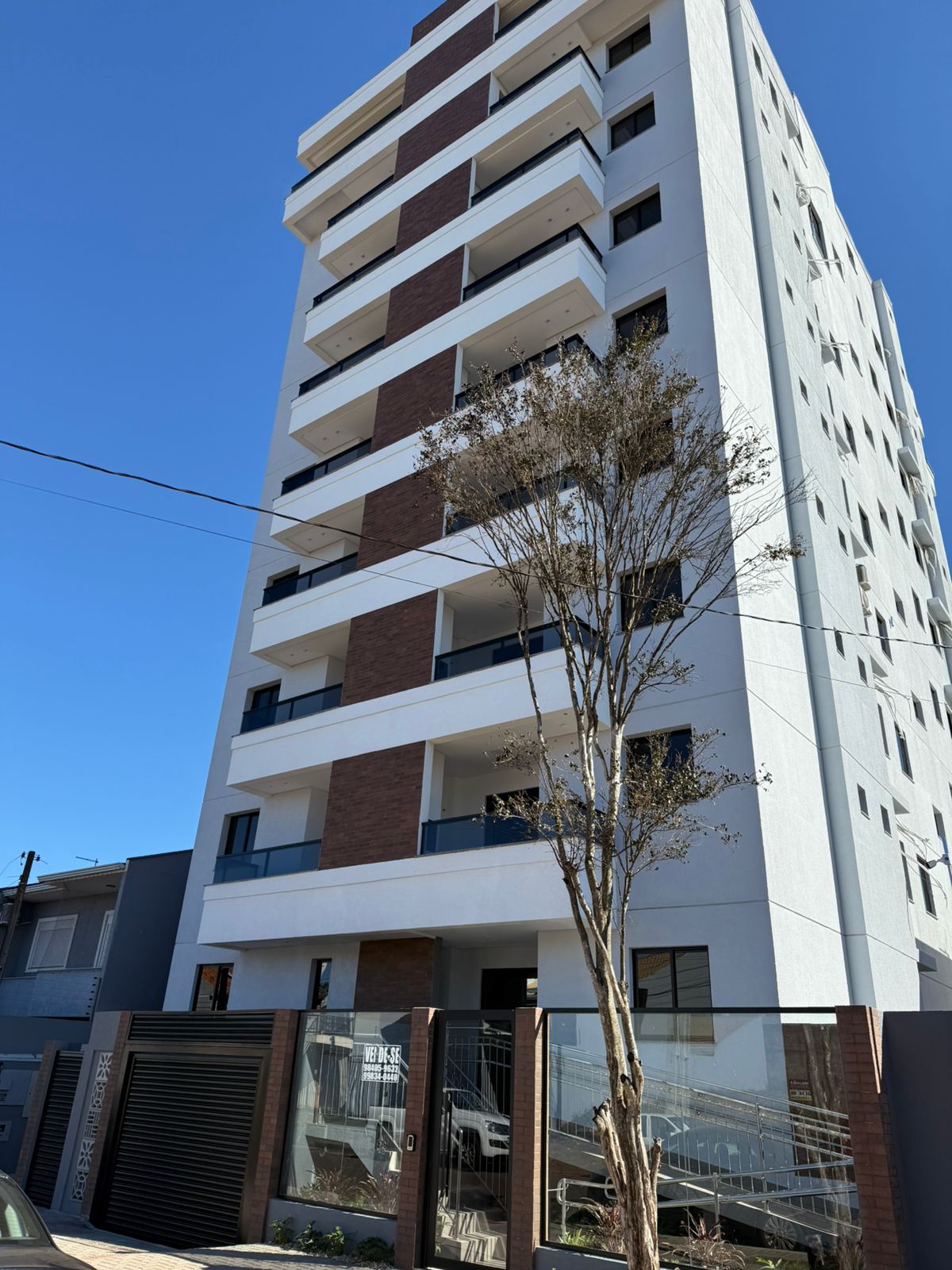 #1101 - Apartamento para Venda em Cascavel - PR