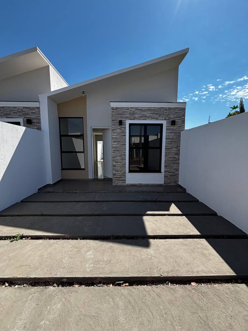 #1029 - Casa para Venda em Cascavel - PR