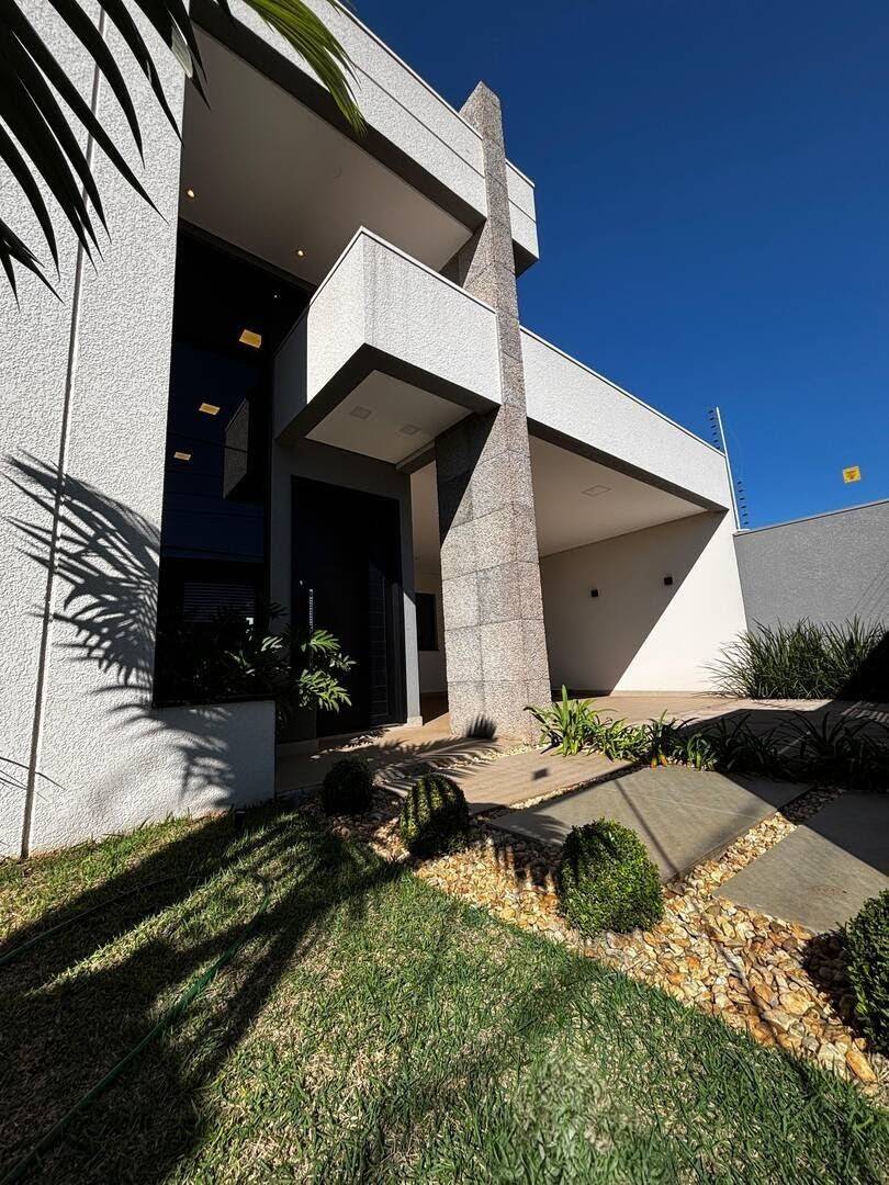 #1218 - Casa para Venda em Cascavel - PR