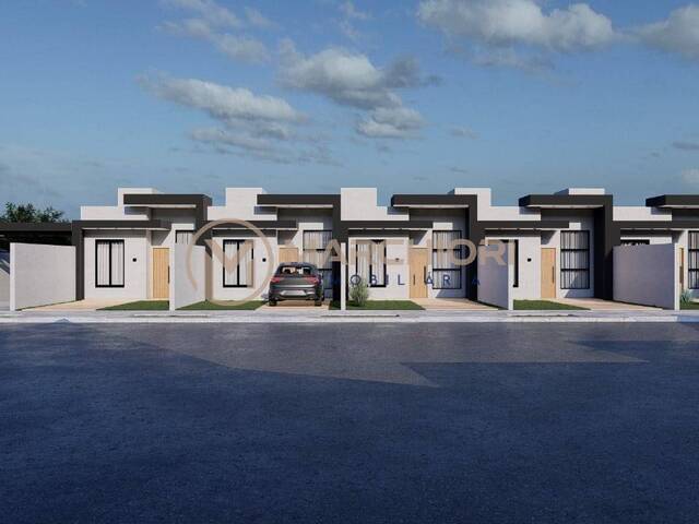 #704 - Casa para Venda em Cascavel - PR