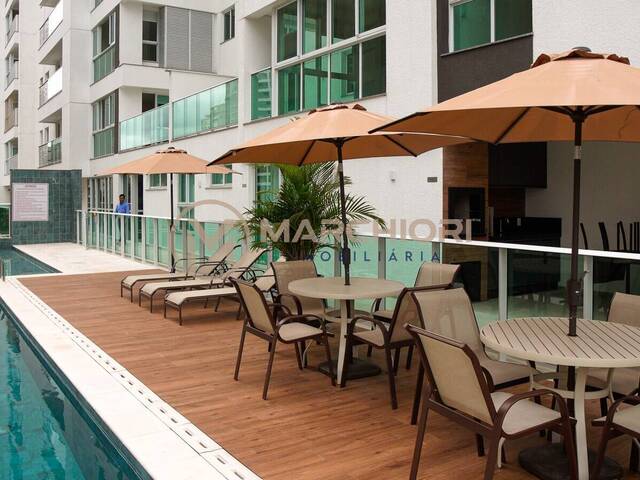 Apartamento para Venda em Joinville - 3