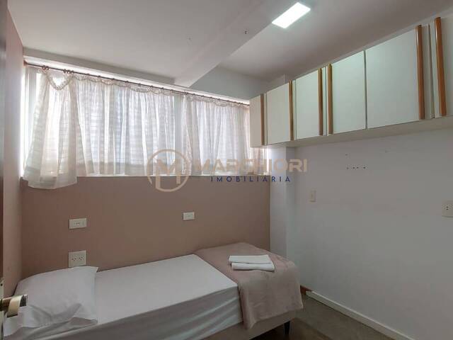 Apartamento para Venda em Cascavel - 4
