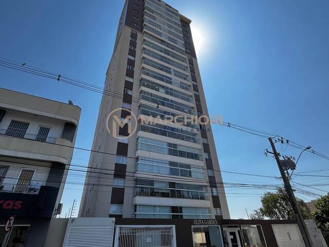 #1009 - Apartamento para Venda em Cascavel - PR - 2