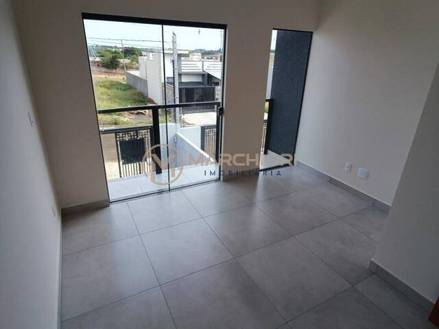 Sobrado para Venda em Cascavel - 4