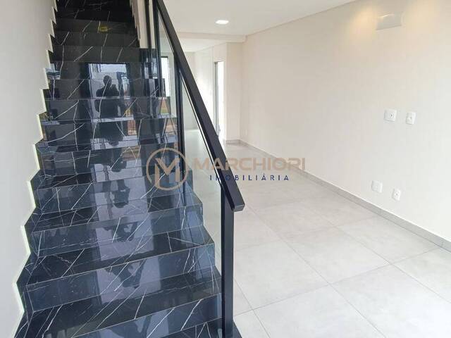 #687 - Sobrado para Venda em Cascavel - PR - 3