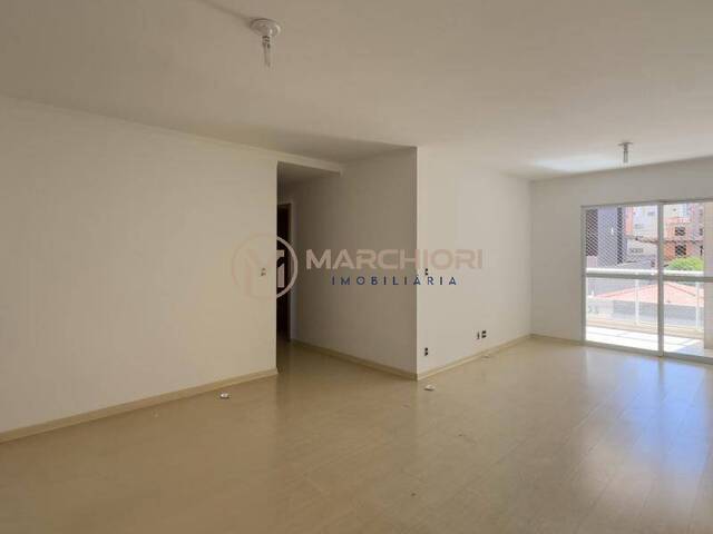 Apartamento para Venda em Cascavel - 3