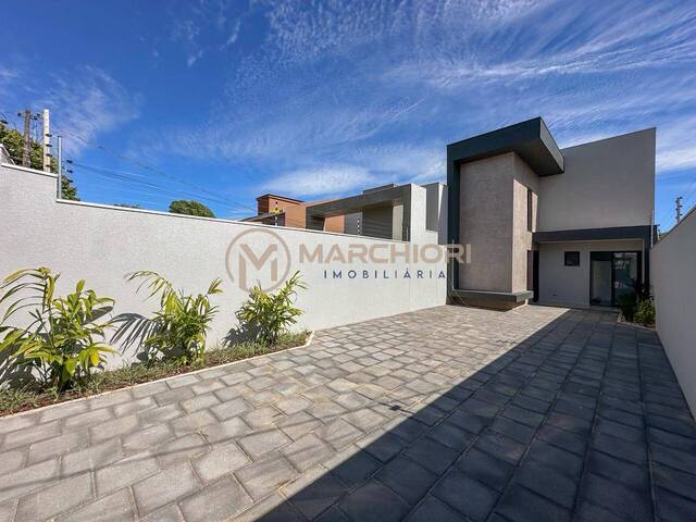 #670 - Sobrado para Venda em Cascavel - PR - 3