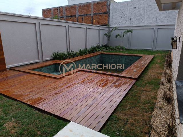 Sobrado para Venda em Cascavel - 5