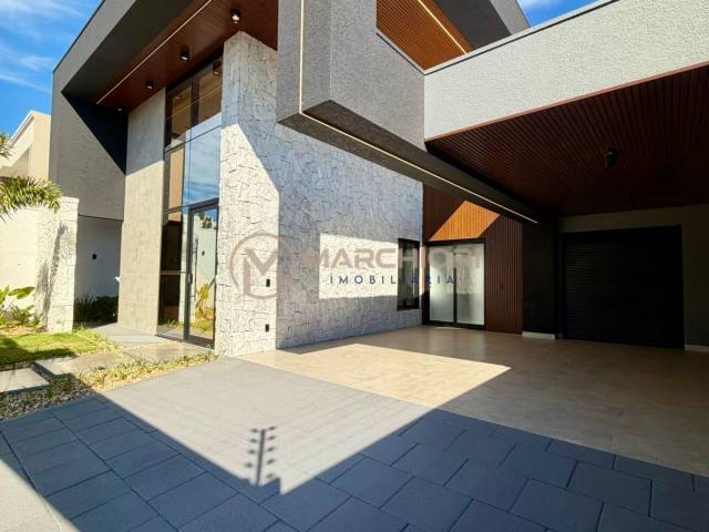 #802 - Casa para Venda em Cascavel - PR