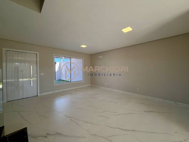 Sobrado para Venda em Cascavel - 4