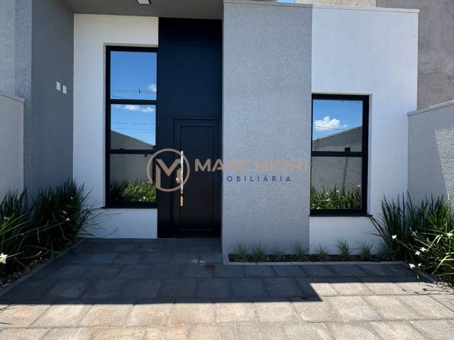 #1122 - Casa para Venda em Cascavel - PR