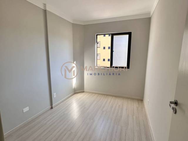 Apartamento para Venda em Cascavel - 5