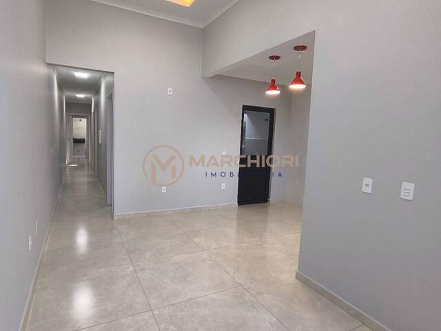 #1144 - Casa para Venda em Cascavel - PR - 2