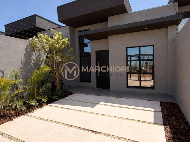 #1043 - Casa para Venda em Cascavel - PR - 2