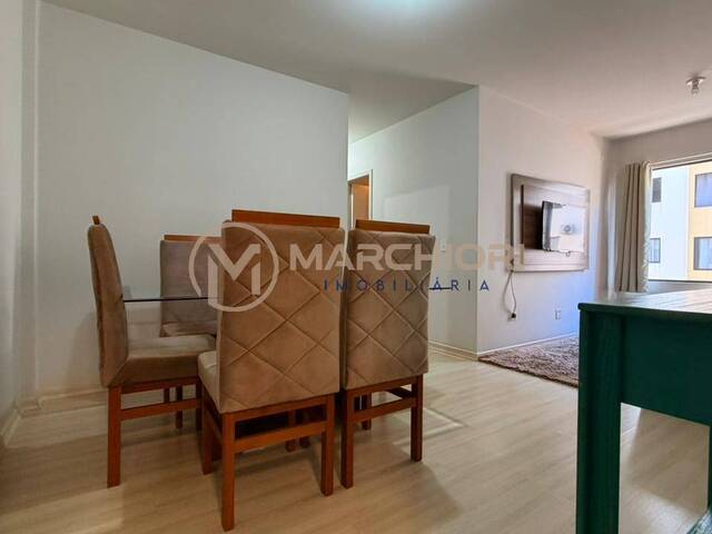 Apartamento para Venda em Cascavel - 3