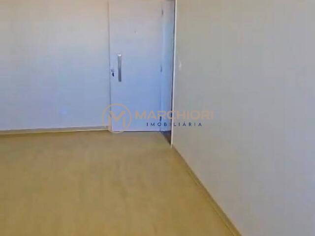 Apartamento para Venda em Cascavel - 4