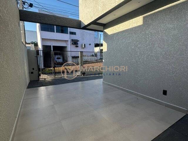 Sobrado para Venda em Cascavel - 5