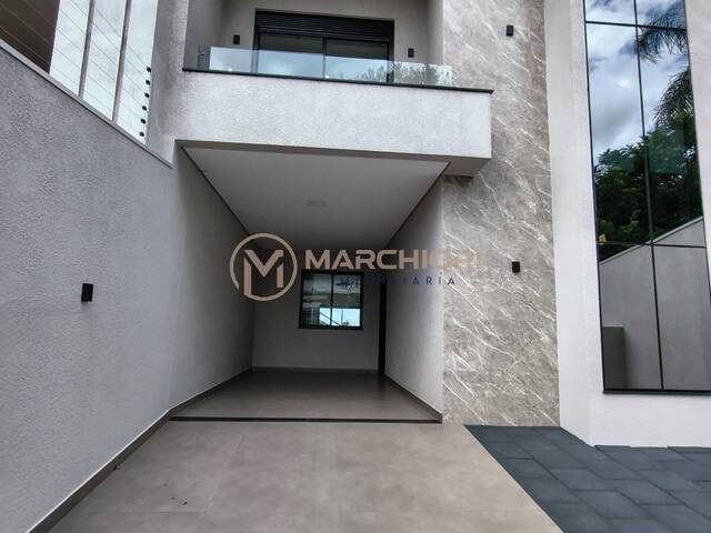 #1104 - Sobrado para Venda em Cascavel - PR - 2