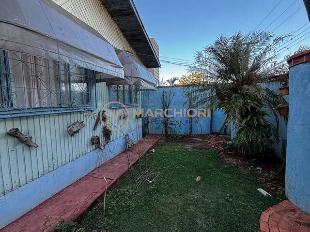#1235 - Casa para Venda em Cascavel - PR - 2