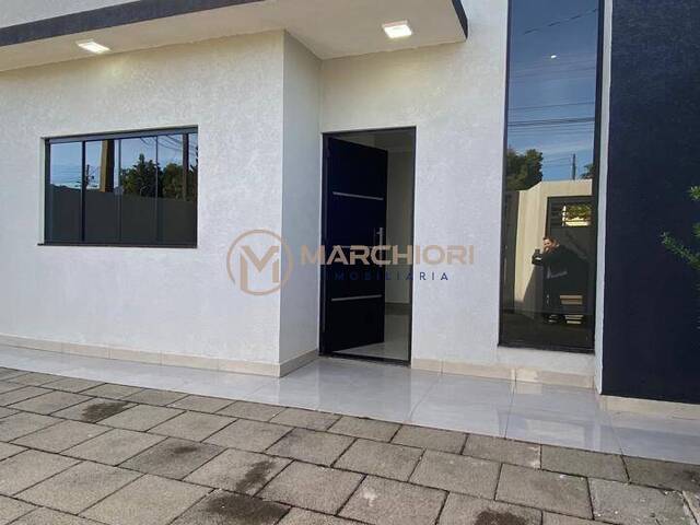 Sobrado para Venda em Cascavel - 2